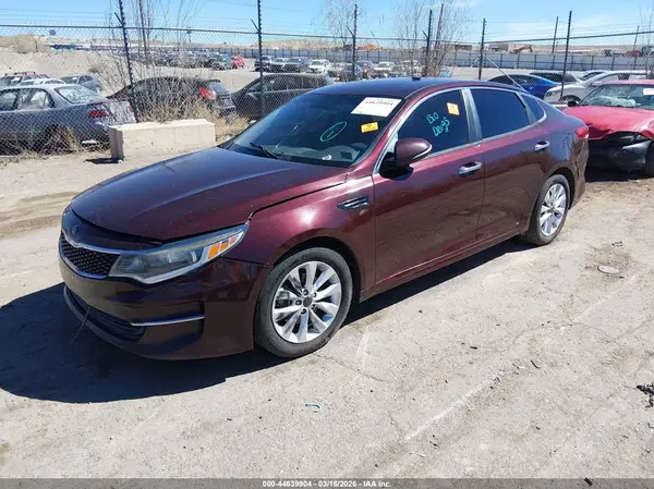 5XXGT4L37HG131939 2017 KIA OPTIMA - Image 2