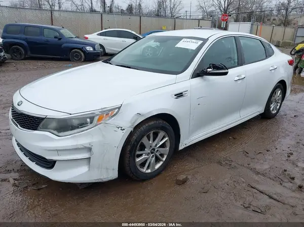 5XXGT4L37HG139877 2017 KIA OPTIMA - Image 2