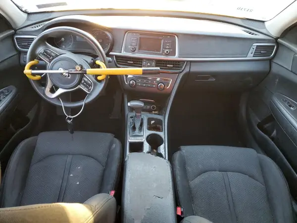 5XXGT4L37HG140978 2017 KIA OPTIMA - Image 8