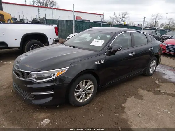 5XXGT4L37HG147316 2017 KIA OPTIMA - Image 2