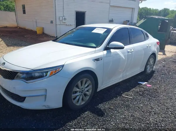 5XXGT4L37HG147669 2017 KIA OPTIMA - Image 2