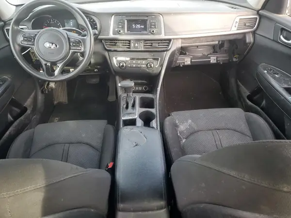 5XXGT4L37HG147803 2017 KIA OPTIMA - Image 8