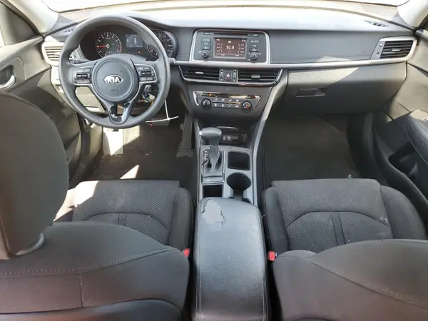 5XXGT4L37HG152810 2017 KIA OPTIMA - Image 8