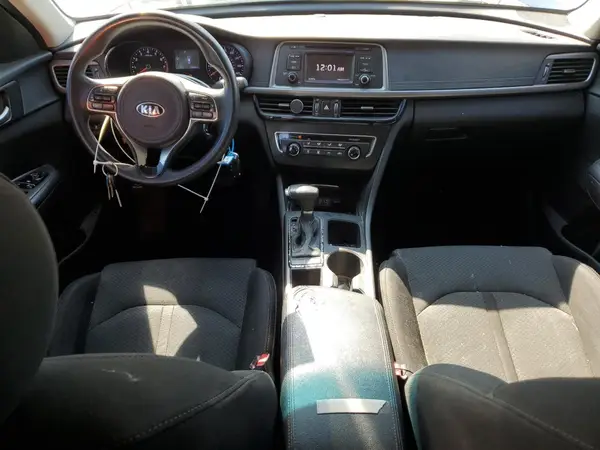 5XXGT4L37HG153536 2017 KIA OPTIMA - Image 8