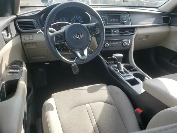 5XXGT4L37HG154041 2017 KIA OPTIMA - Image 8