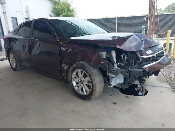 5XXGT4L37HG155061 2017 KIA OPTIMA - Image 1