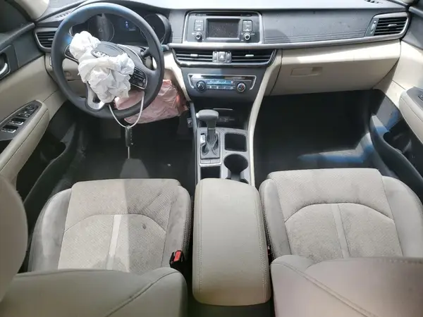 5XXGT4L37HG158106 2017 KIA OPTIMA - Image 8