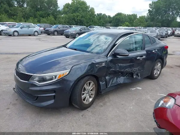 5XXGT4L37HG159546 2017 KIA OPTIMA - Image 2