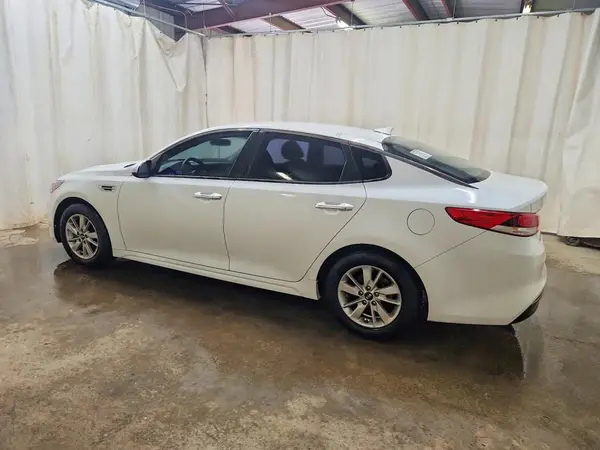 5XXGT4L37HG160051 2017 KIA OPTIMA - Image 2