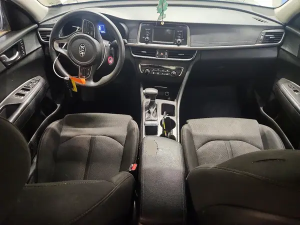 5XXGT4L37HG160051 2017 KIA OPTIMA - Image 8
