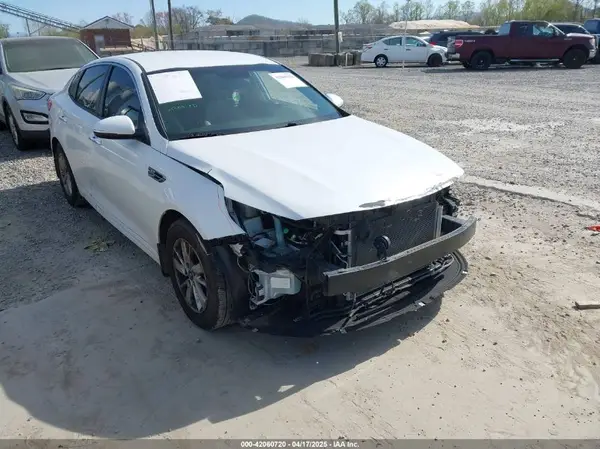 5XXGT4L37HG160566 2017 KIA OPTIMA - Image 1