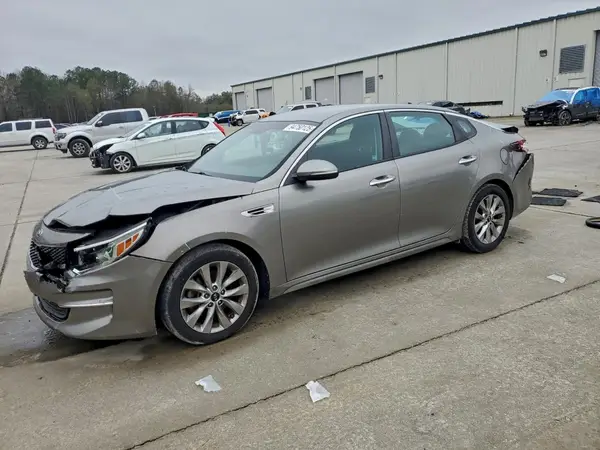 5XXGT4L37HG160762 2017 KIA OPTIMA - Image 1