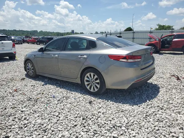 5XXGT4L37HG160955 2017 KIA OPTIMA - Image 2