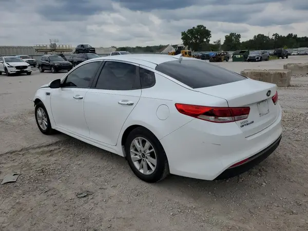 5XXGT4L37HG161569 2017 KIA OPTIMA - Image 2