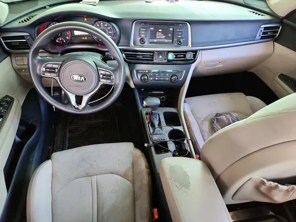 5XXGT4L37HG171860 2017 KIA OPTIMA - Image 8