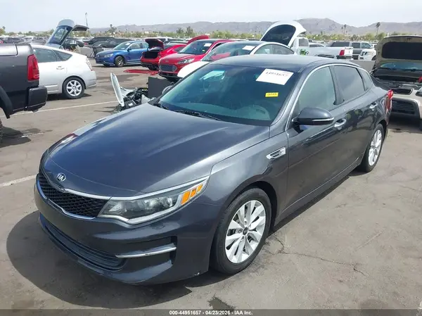 5XXGT4L37HG173558 2017 KIA OPTIMA - Image 2
