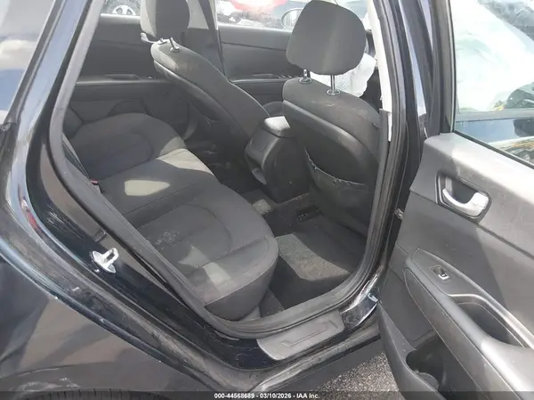 5XXGT4L37HG175083 2017 KIA OPTIMA - Image 8