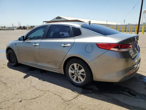 5XXGT4L37JG180113 2018 KIA OPTIMA - Image 2