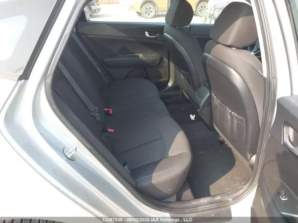 5XXGT4L37JG180533 2018 KIA OPTIMA - Image 8