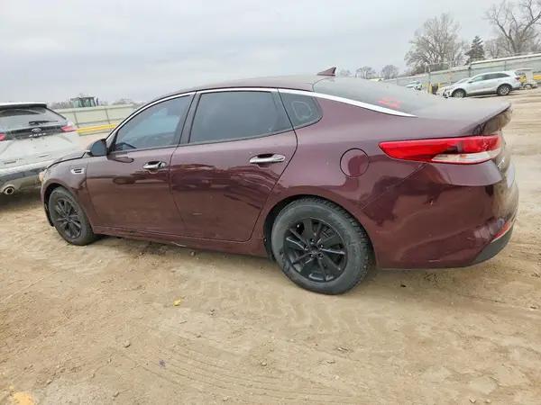 5XXGT4L37JG185652 2018 KIA OPTIMA - Image 2