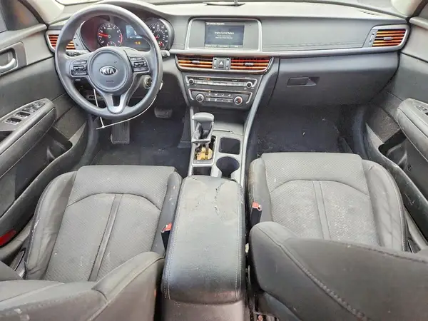 5XXGT4L37JG185652 2018 KIA OPTIMA - Image 8