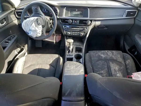 5XXGT4L37JG185912 2018 KIA OPTIMA - Image 8
