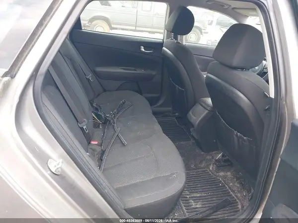 5XXGT4L37JG186008 2018 KIA OPTIMA - Image 8