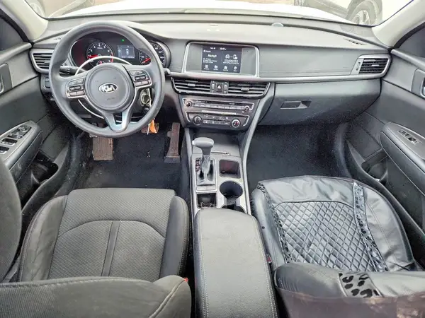 5XXGT4L37JG189667 2018 KIA OPTIMA - Image 8