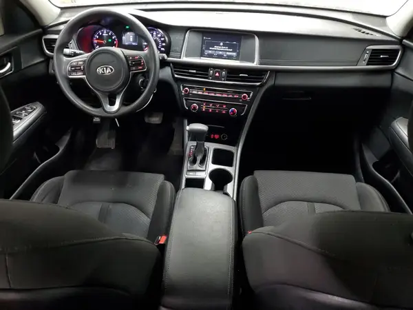 5XXGT4L37JG192553 2018 KIA OPTIMA - Image 8