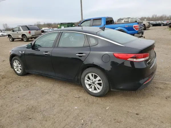 5XXGT4L37JG195288 2018 KIA OPTIMA - Image 2