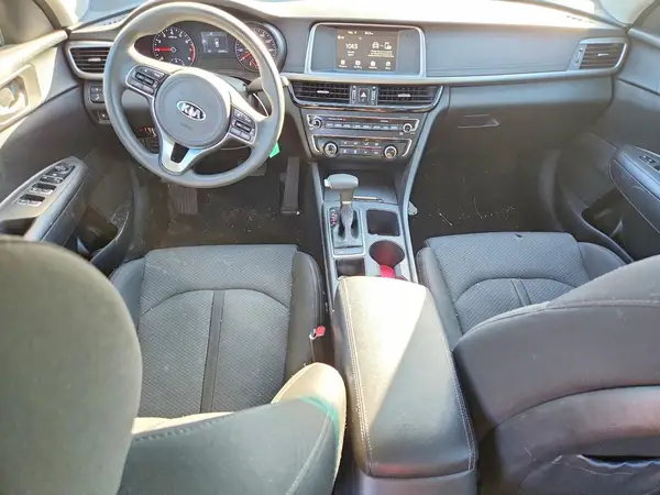 5XXGT4L37JG196070 2018 KIA OPTIMA - Image 8
