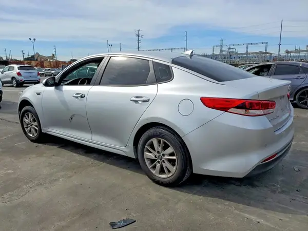 5XXGT4L37JG198305 2018 KIA OPTIMA - Image 2