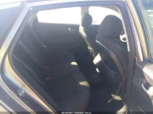 5XXGT4L37JG199728 2018 KIA OPTIMA - Image 8