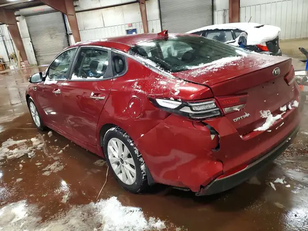 5XXGT4L37JG203325 2018 KIA OPTIMA - Image 2