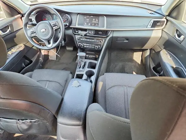 5XXGT4L37JG207634 2018 KIA OPTIMA - Image 8