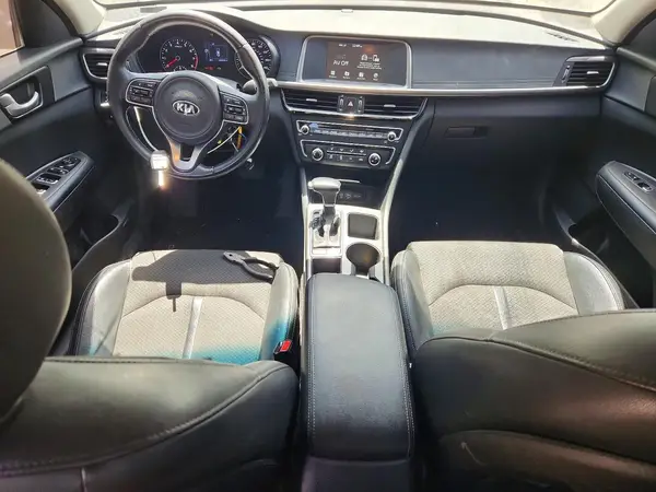 5XXGT4L37JG211148 2018 KIA OPTIMA - Image 8