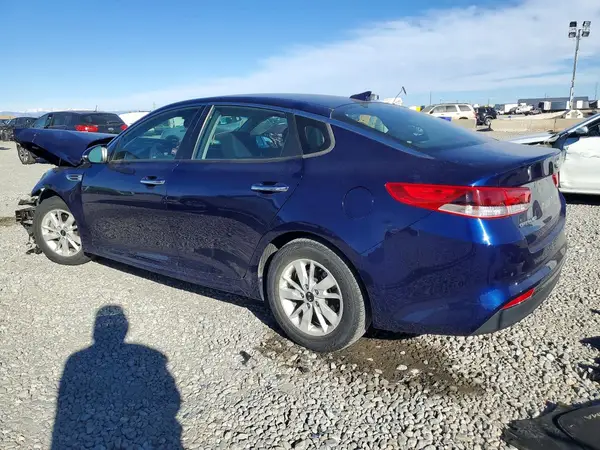 5XXGT4L37JG211957 2018 KIA OPTIMA - Image 2