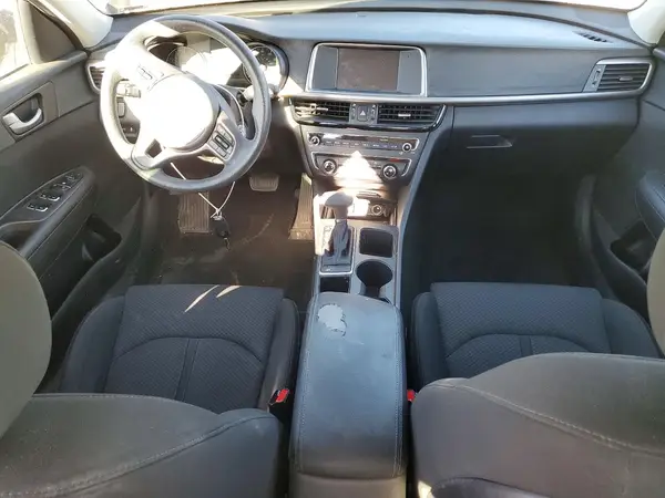 5XXGT4L37JG211957 2018 KIA OPTIMA - Image 8