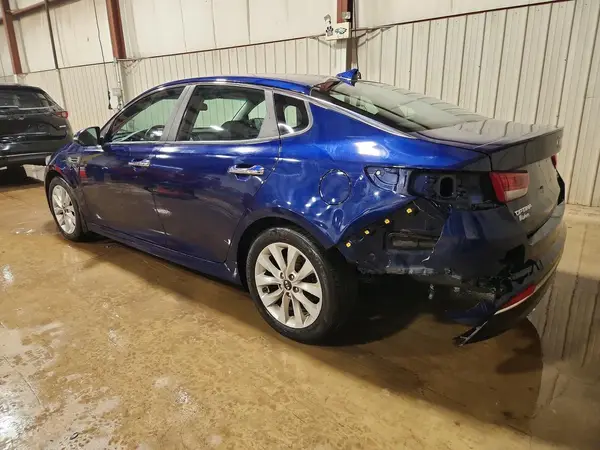 5XXGT4L37JG214650 2018 KIA OPTIMA - Image 2