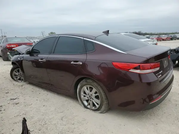 5XXGT4L37JG217385 2018 KIA OPTIMA - Image 2