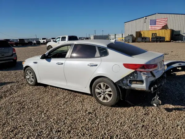5XXGT4L37JG220481 2018 KIA OPTIMA - Image 2