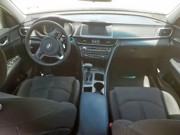 5XXGT4L37JG220853 2018 KIA OPTIMA - Image 8