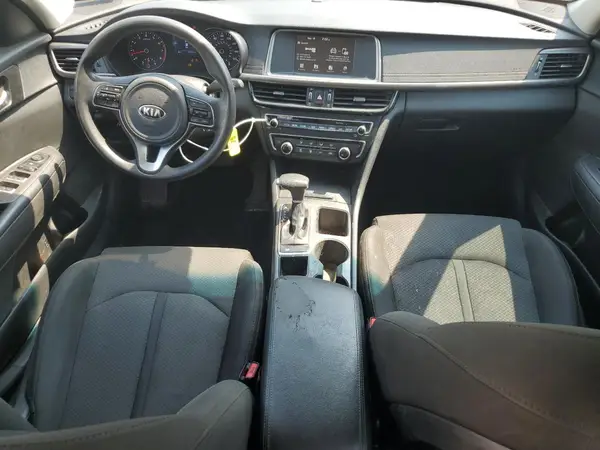 5XXGT4L37JG221405 2018 KIA OPTIMA - Image 8