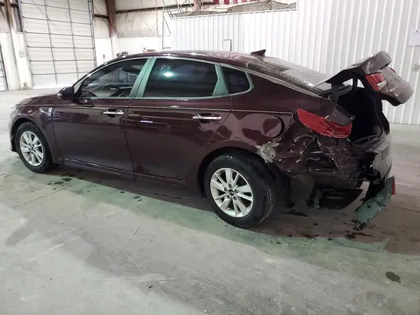 5XXGT4L37JG222263 2018 KIA OPTIMA - Image 2
