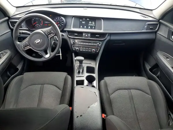 5XXGT4L37JG226586 2018 KIA OPTIMA - Image 8