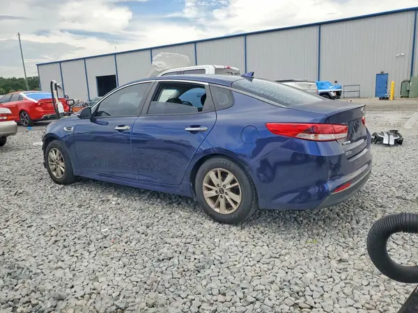 5XXGT4L37JG226751 2018 KIA OPTIMA - Image 2