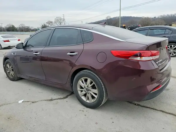 5XXGT4L37JG234929 2018 KIA OPTIMA - Image 2