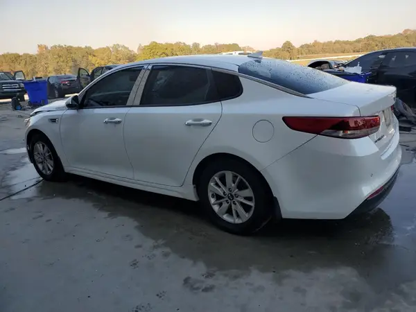 5XXGT4L37JG236356 2018 KIA OPTIMA - Image 2