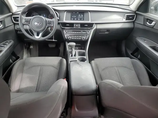 5XXGT4L37JG236468 2018 KIA OPTIMA - Image 8