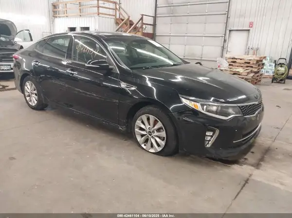 5XXGT4L37JG236616 2018 KIA OPTIMA - Image 1